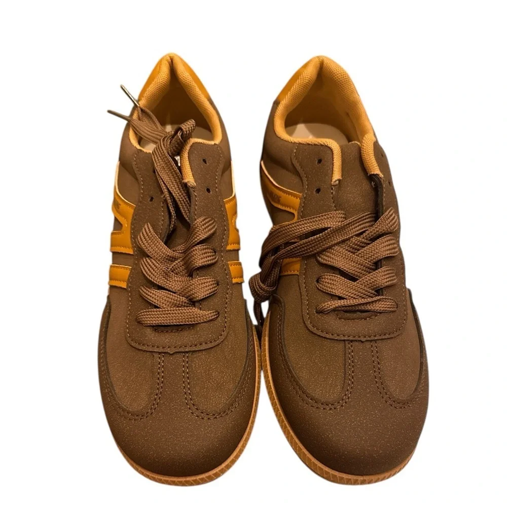 NWT,‎ Brown sneakers, 41